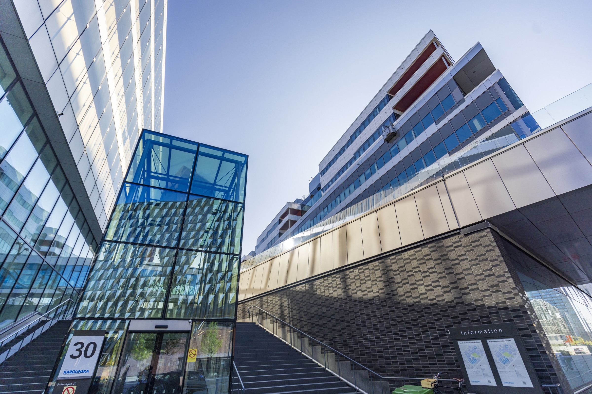 karolinska building from below